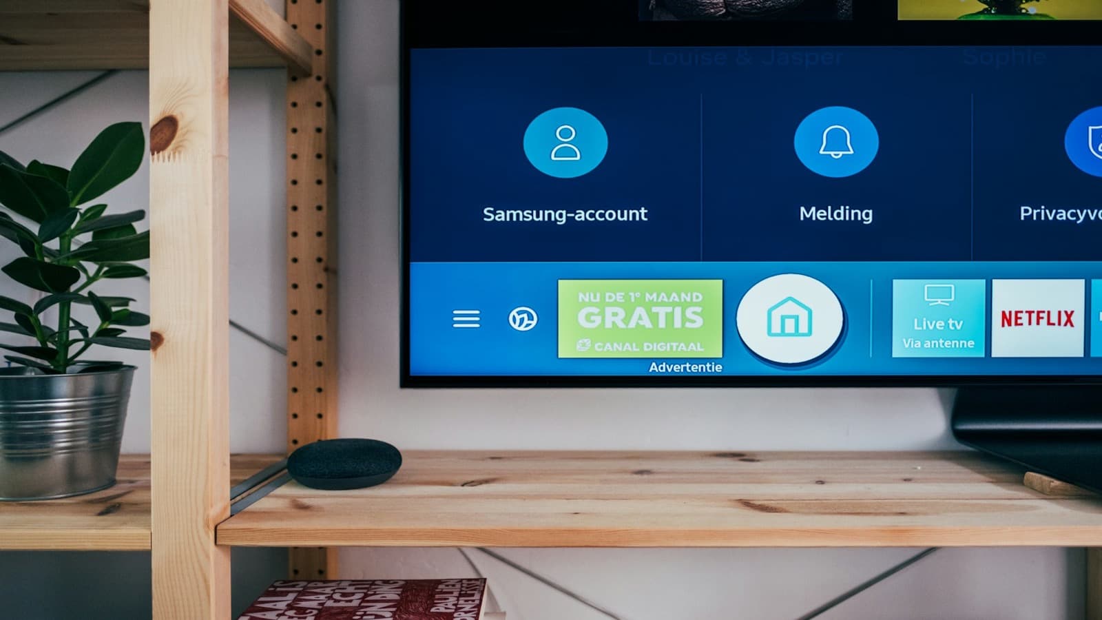 Philips Hue Sync Box Review UK: Is It Worth £229.99?