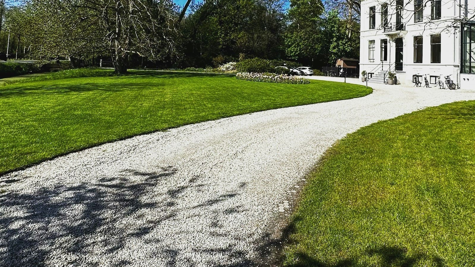 Best Driveway Alarm UK 2026: Wireless, Zigbee & Camera Picks