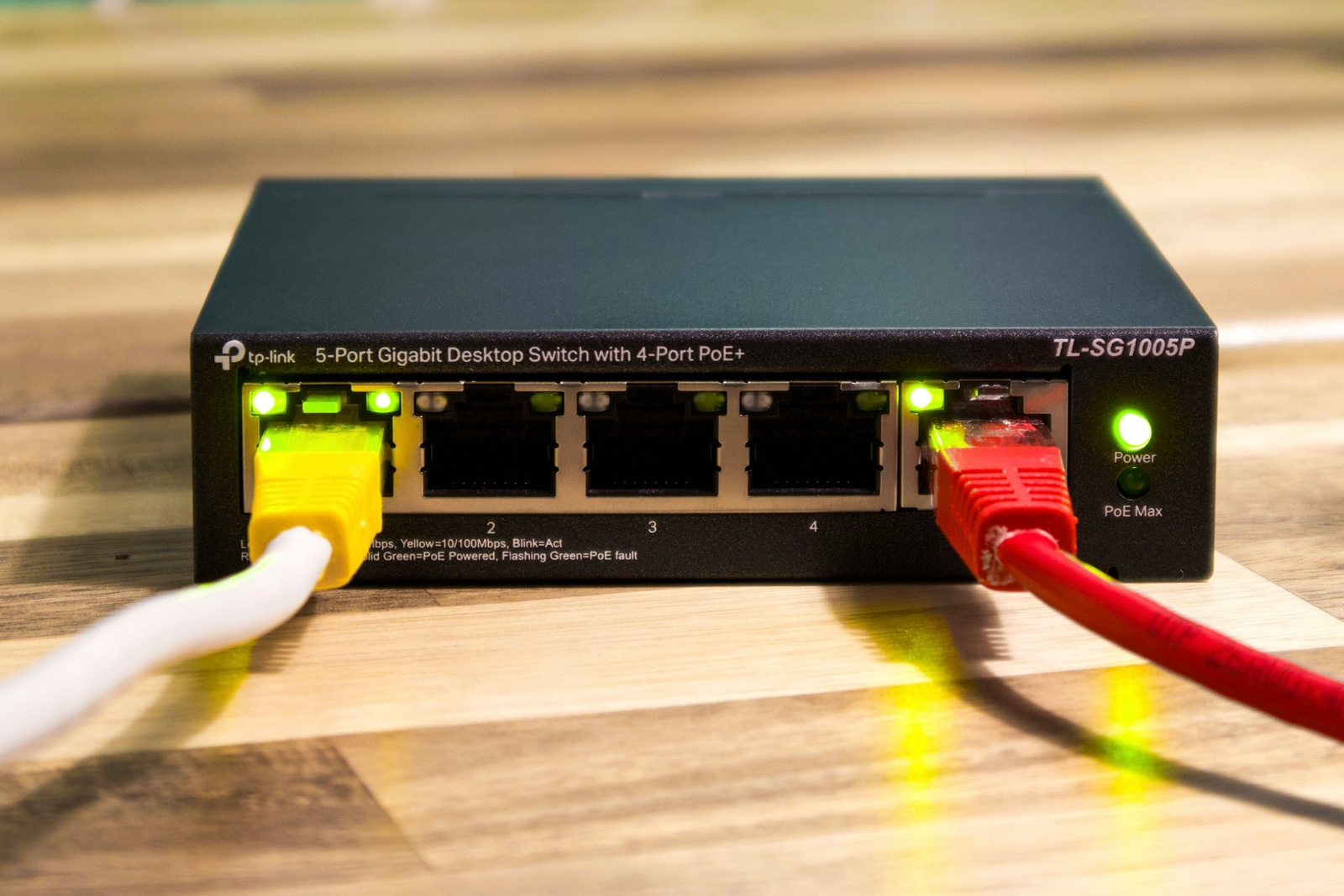 Best Ethernet Switch for Home UK (2026): Our Top Picks