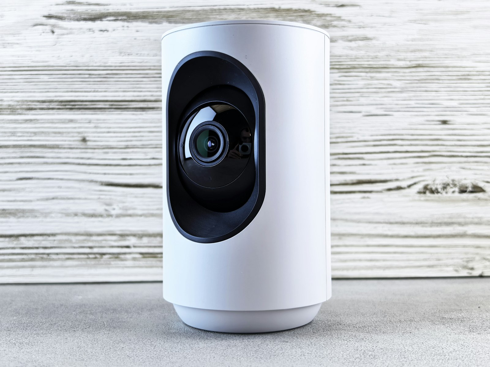 Blink Mini Camera Review UK (2nd Gen): Worth £29.99?