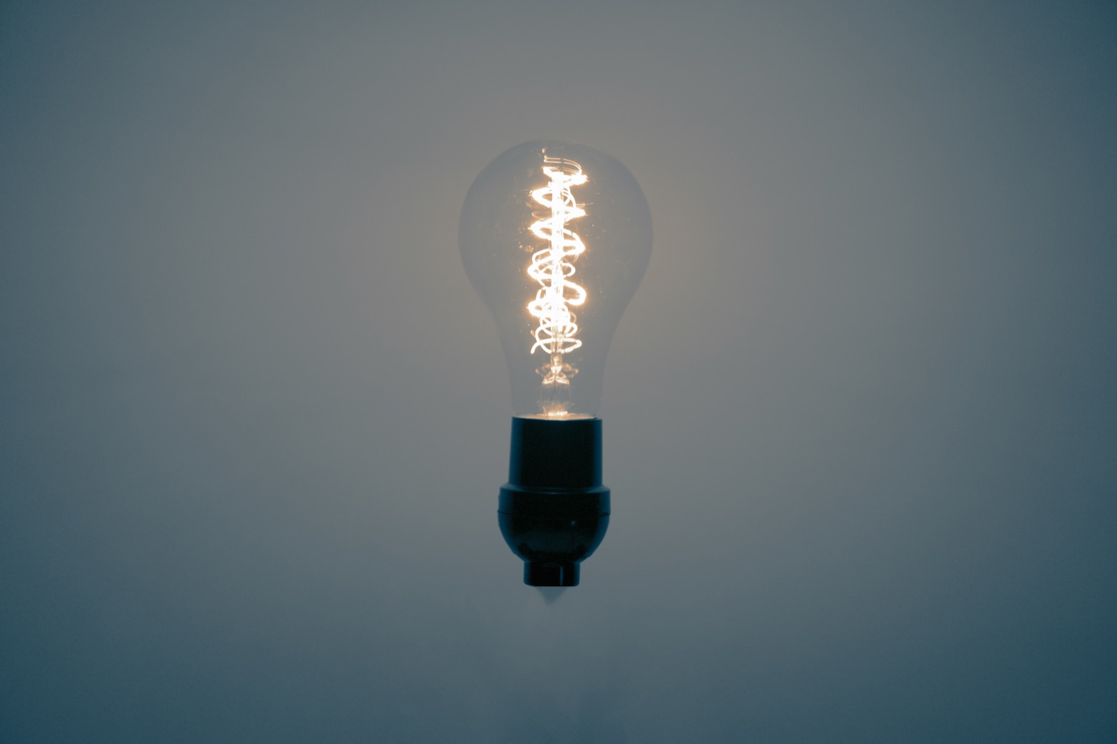 Kasa Smart Bulbs UK Review: KL125, KL135 & KL430
