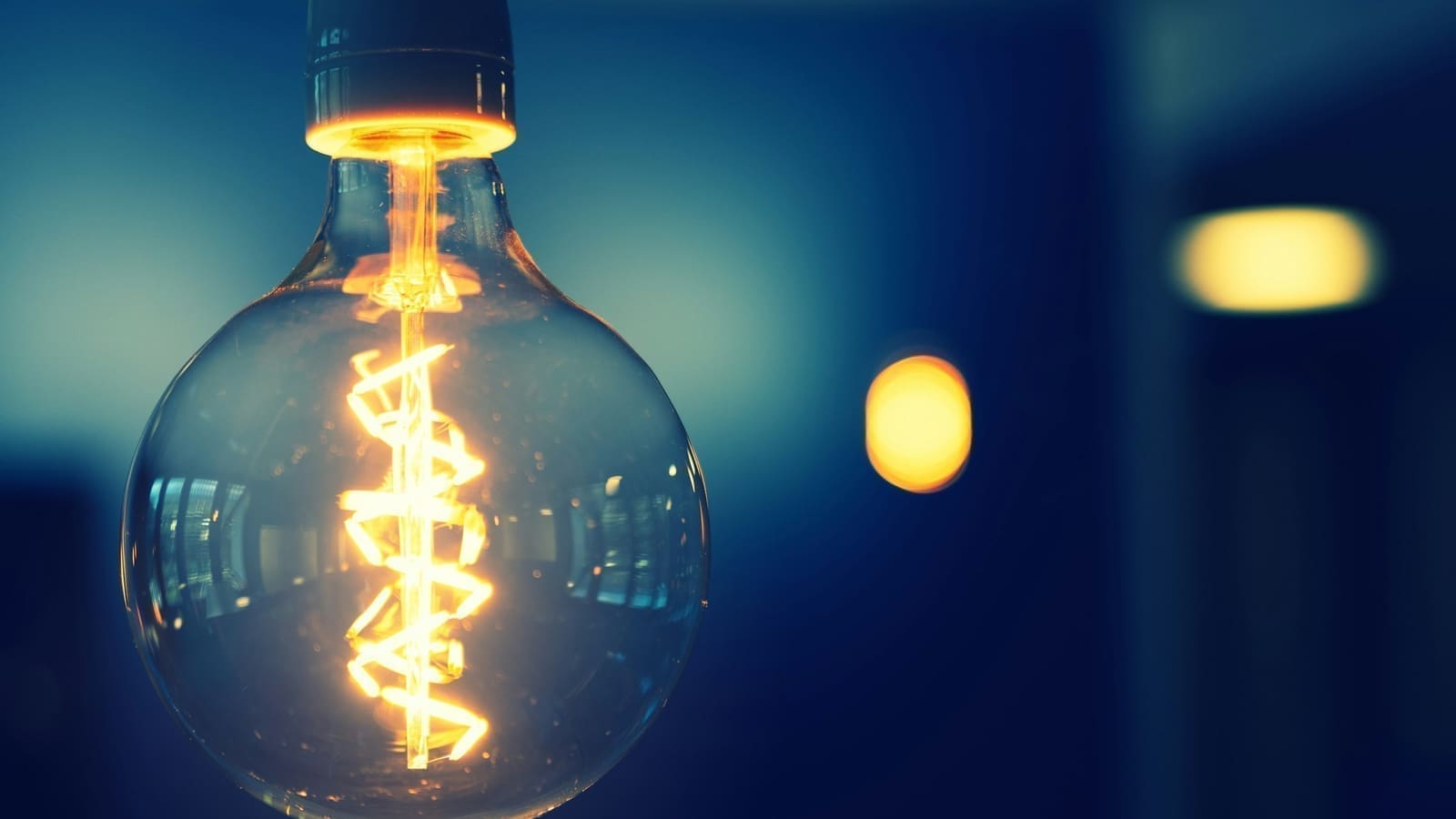 Light Bulb Guide UK: Fittings, Wattage & Smart Options Explained
