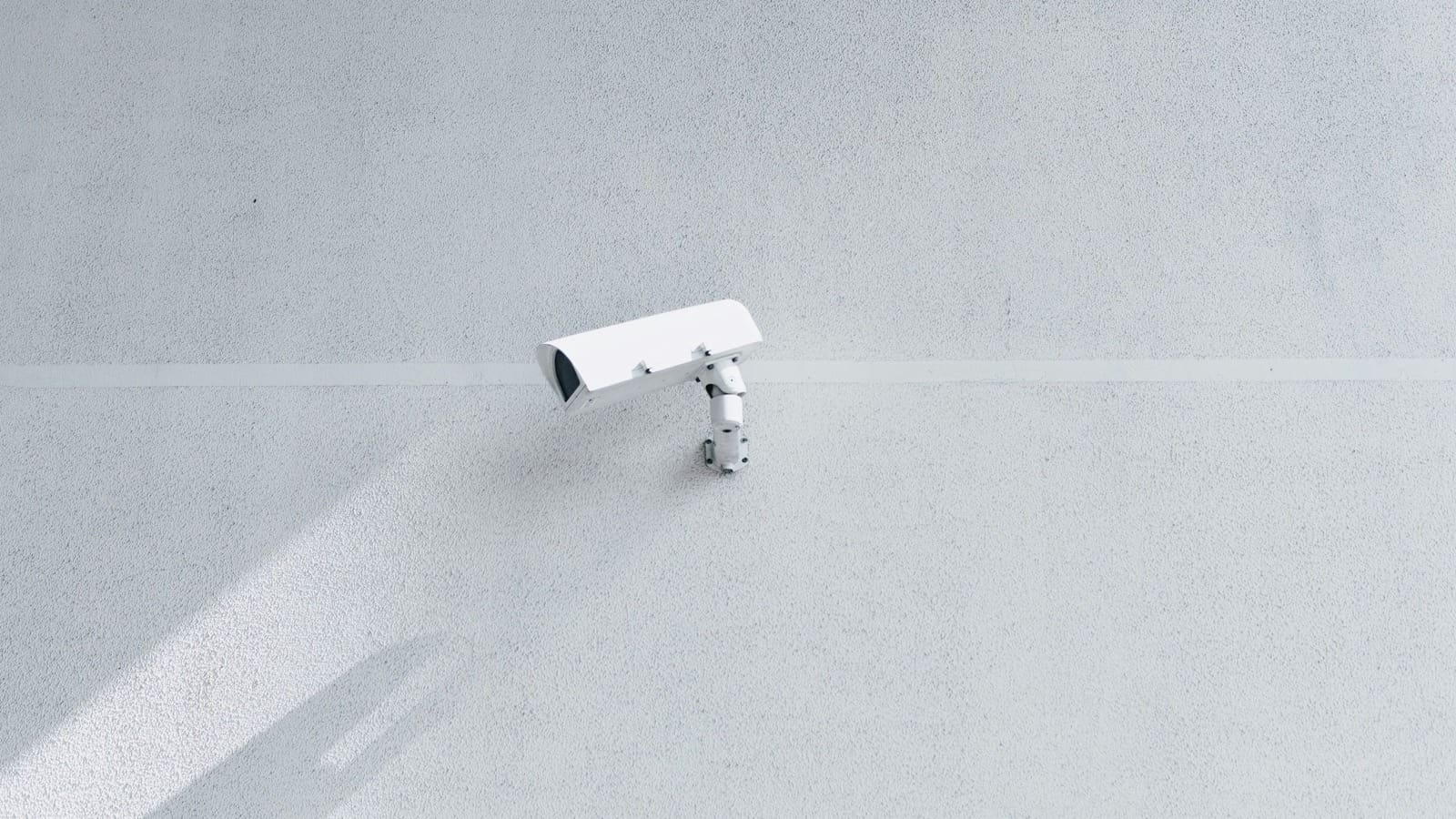 SwitchBot Outdoor Pan/Tilt Cam 3K Review UK: AI Security Camera
