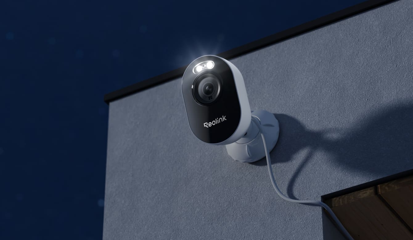 Reolink Lumus Spotlight Wi-Fi Camera